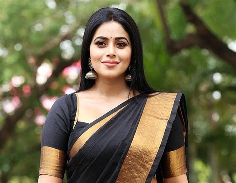 Shamna Kasim (Poorna) age, family, Husband, movies,。